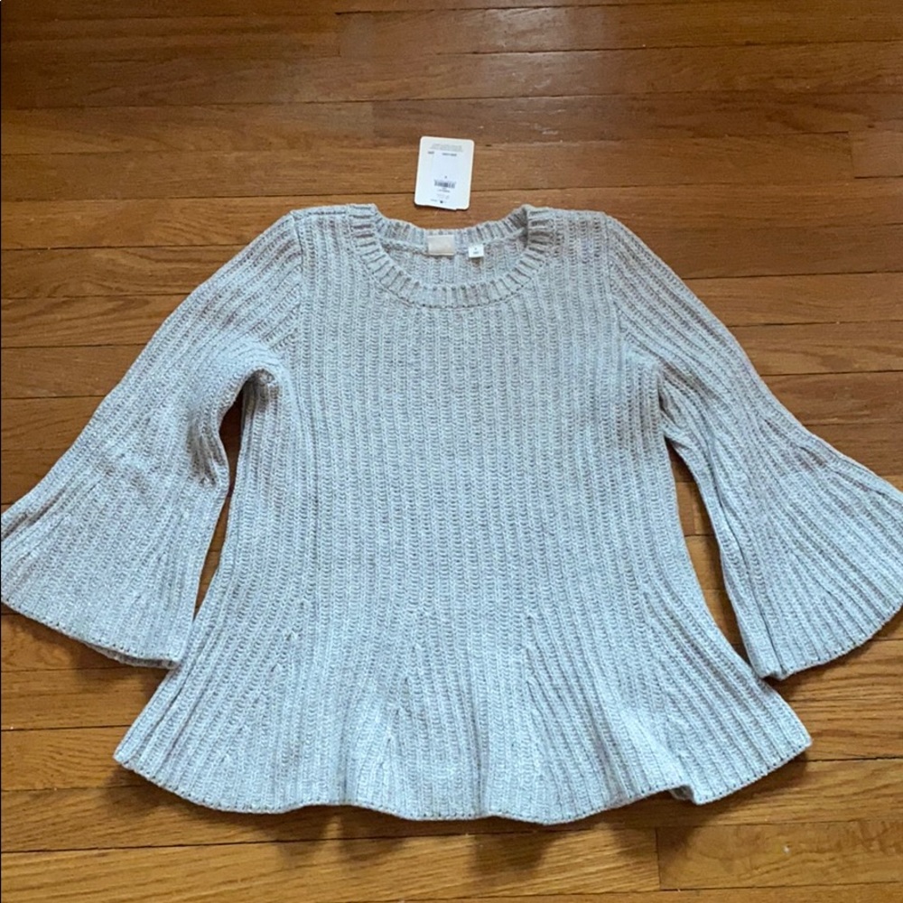 Gray sweater